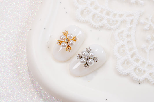 Pearl Cluster Nail Charms (2pc)