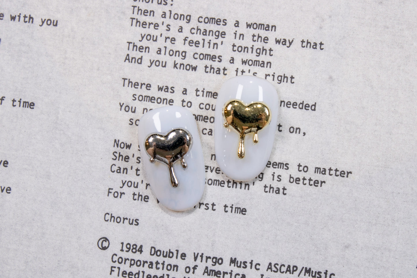 Melted Heart Nail Charms (5pc)