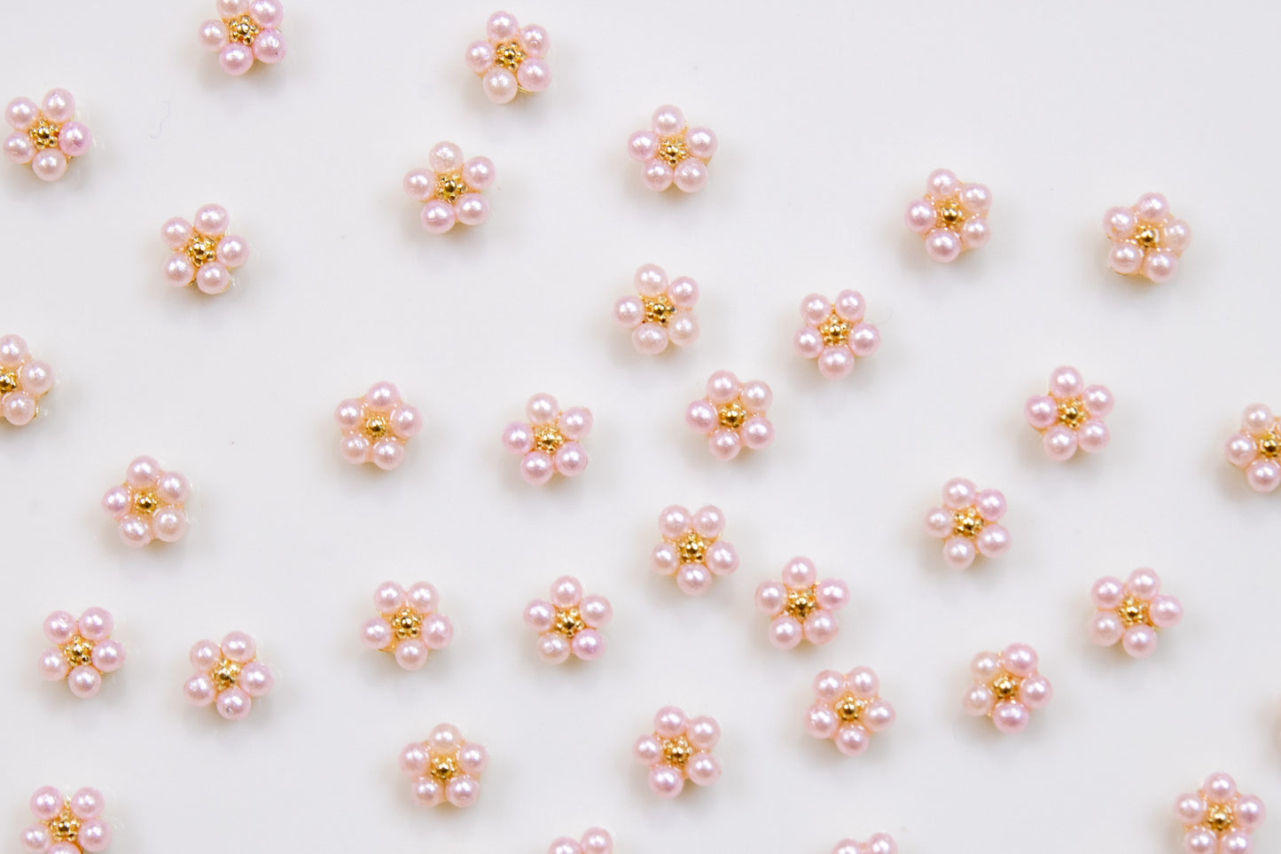Pearl Blossom Nail Charms (10pc)