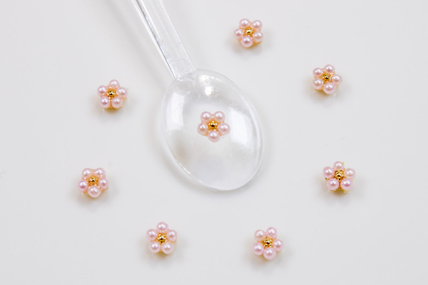 Pearl Blossom Nail Charms (10pc)