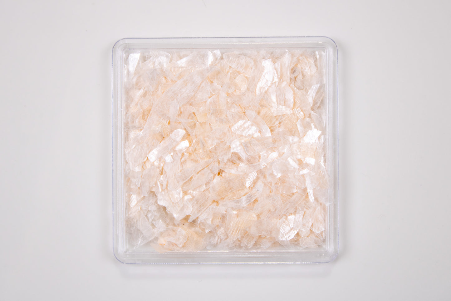 Pearl Shell Flakes