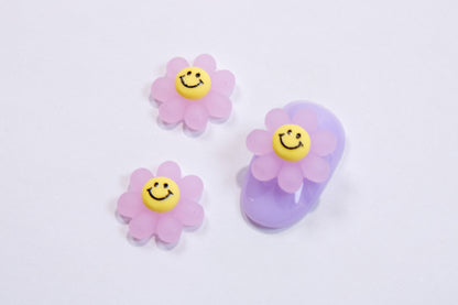 Smiley Flower Nail Charms (2pc)