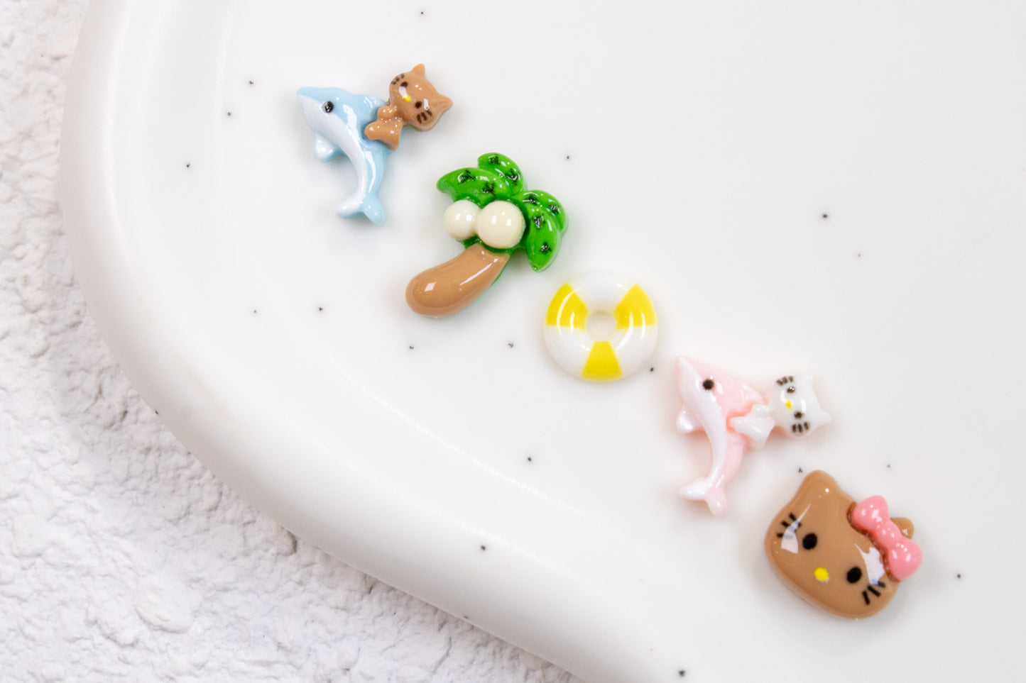 Tanning Kitty Nail Charms (5pc Set)