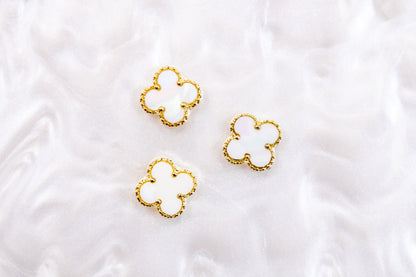 Clover Nail Charms (2pc)