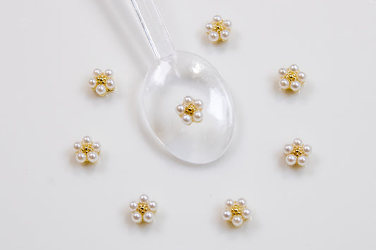 Pearl Blossom Nail Charms (10pc)