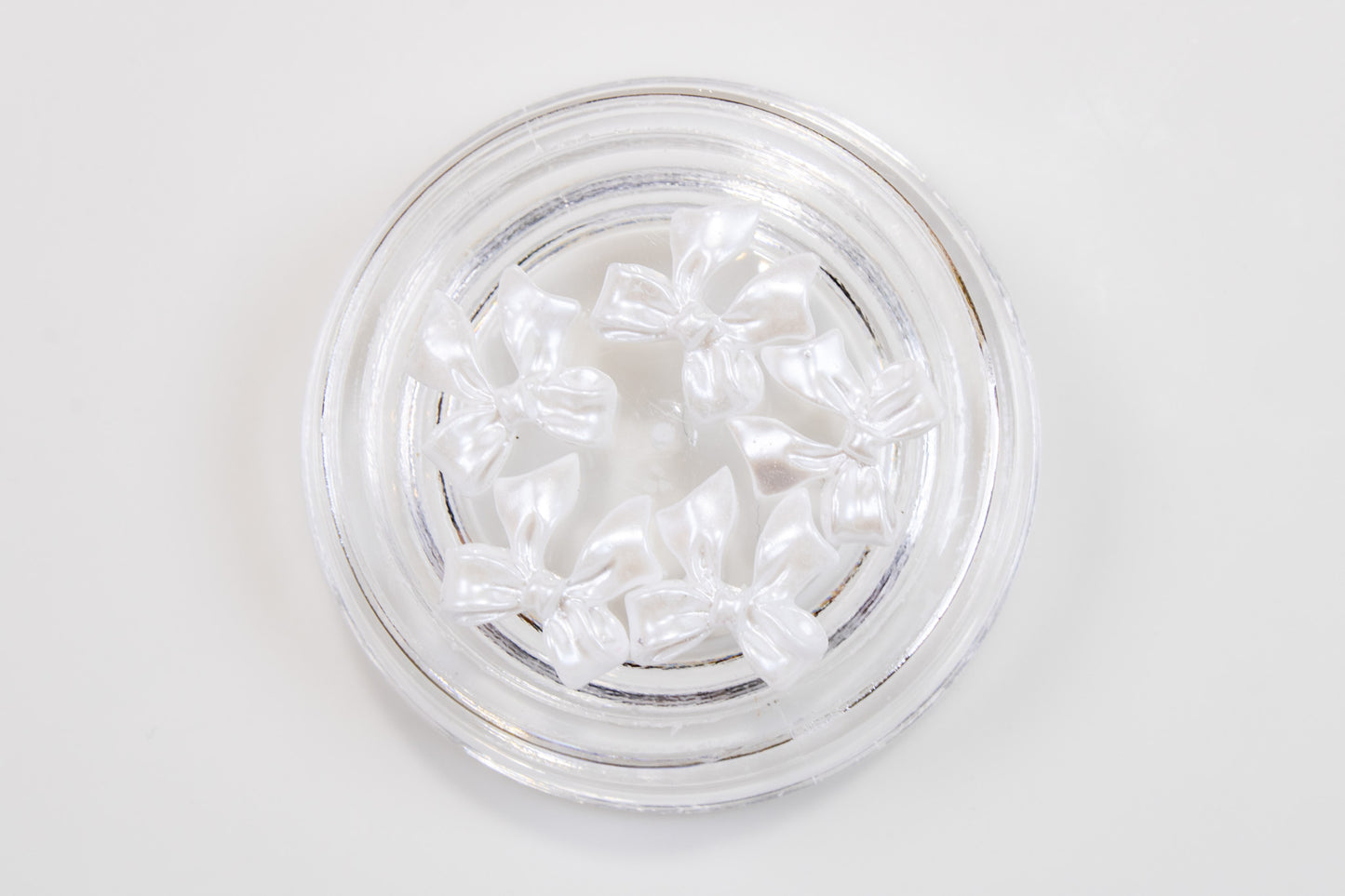 Pearl Satin Bow Nail Charms (5pc)