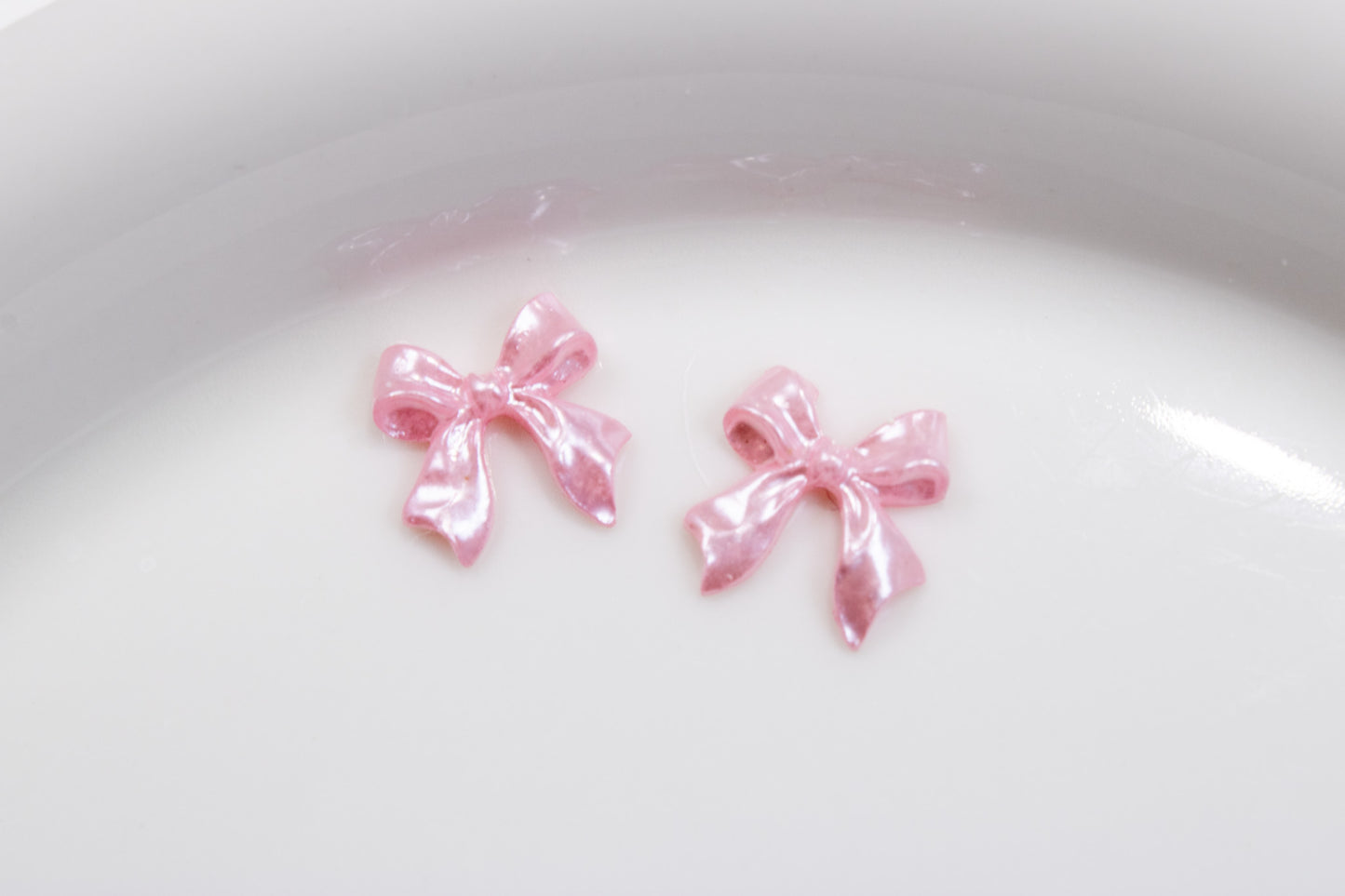 Romantic Bow Nail Charms (5pc)