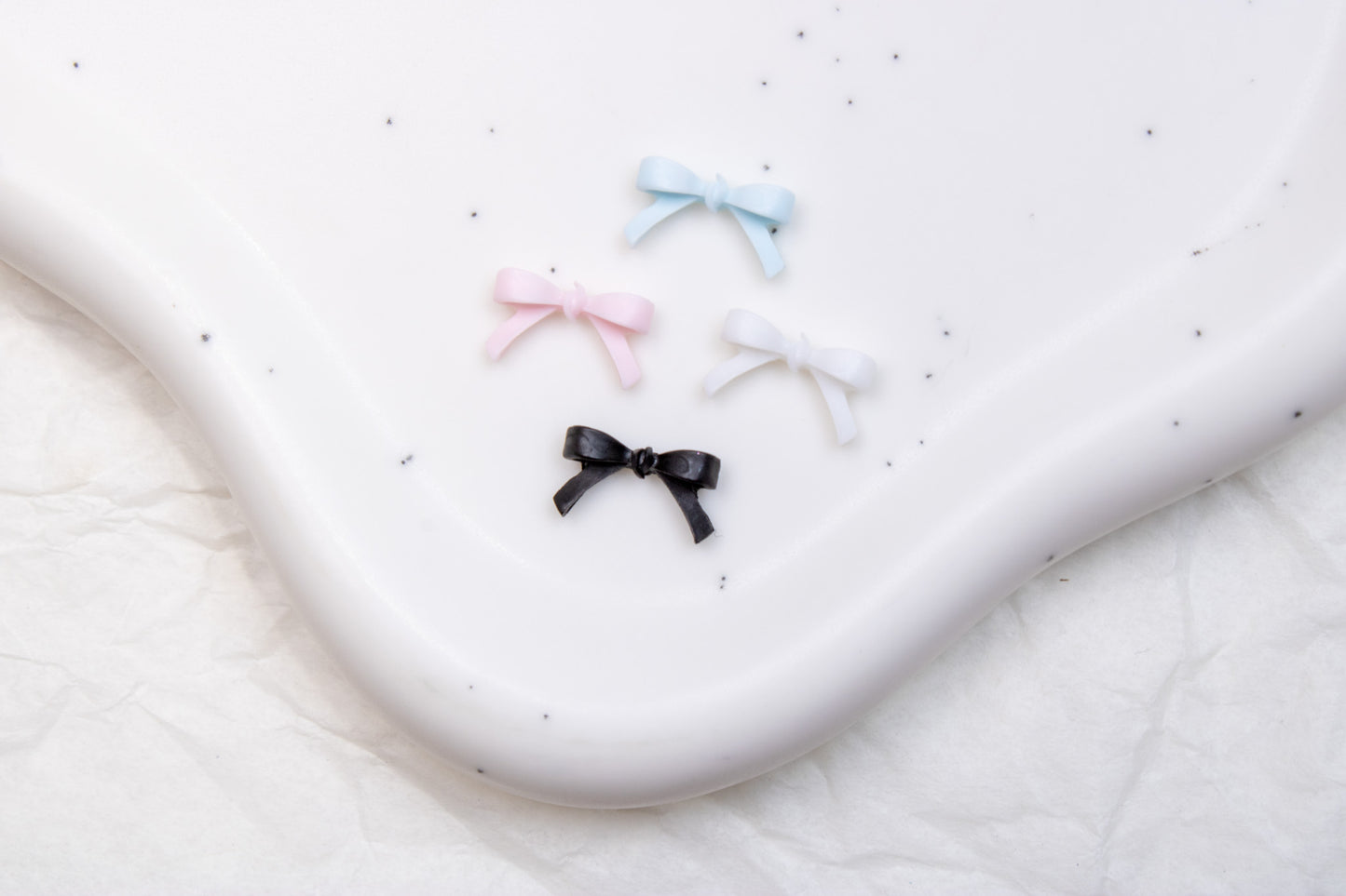 Sweetheart Bow Nail Charms (10pc)