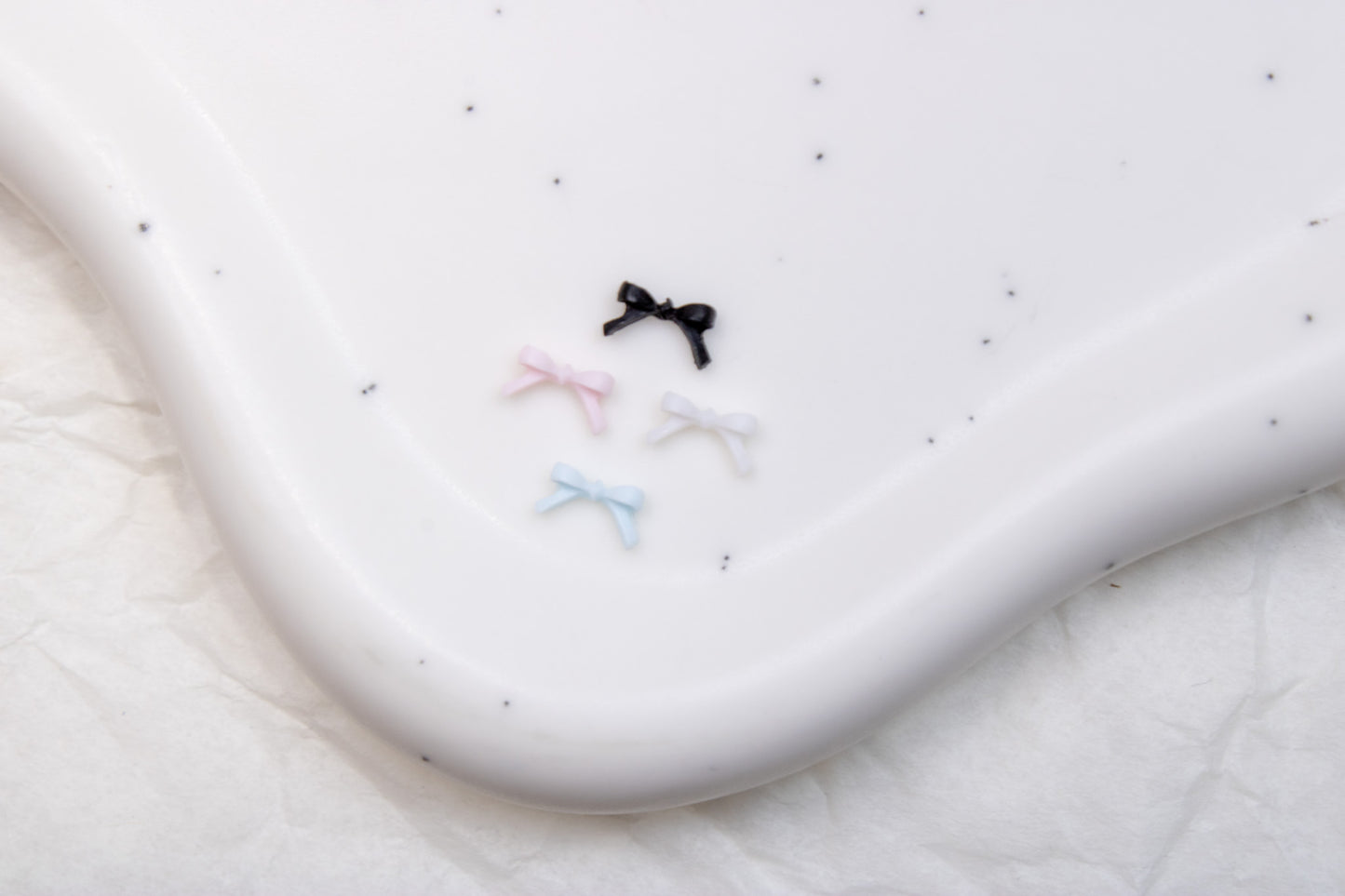 Sweetheart Bow Nail Charms (10pc)