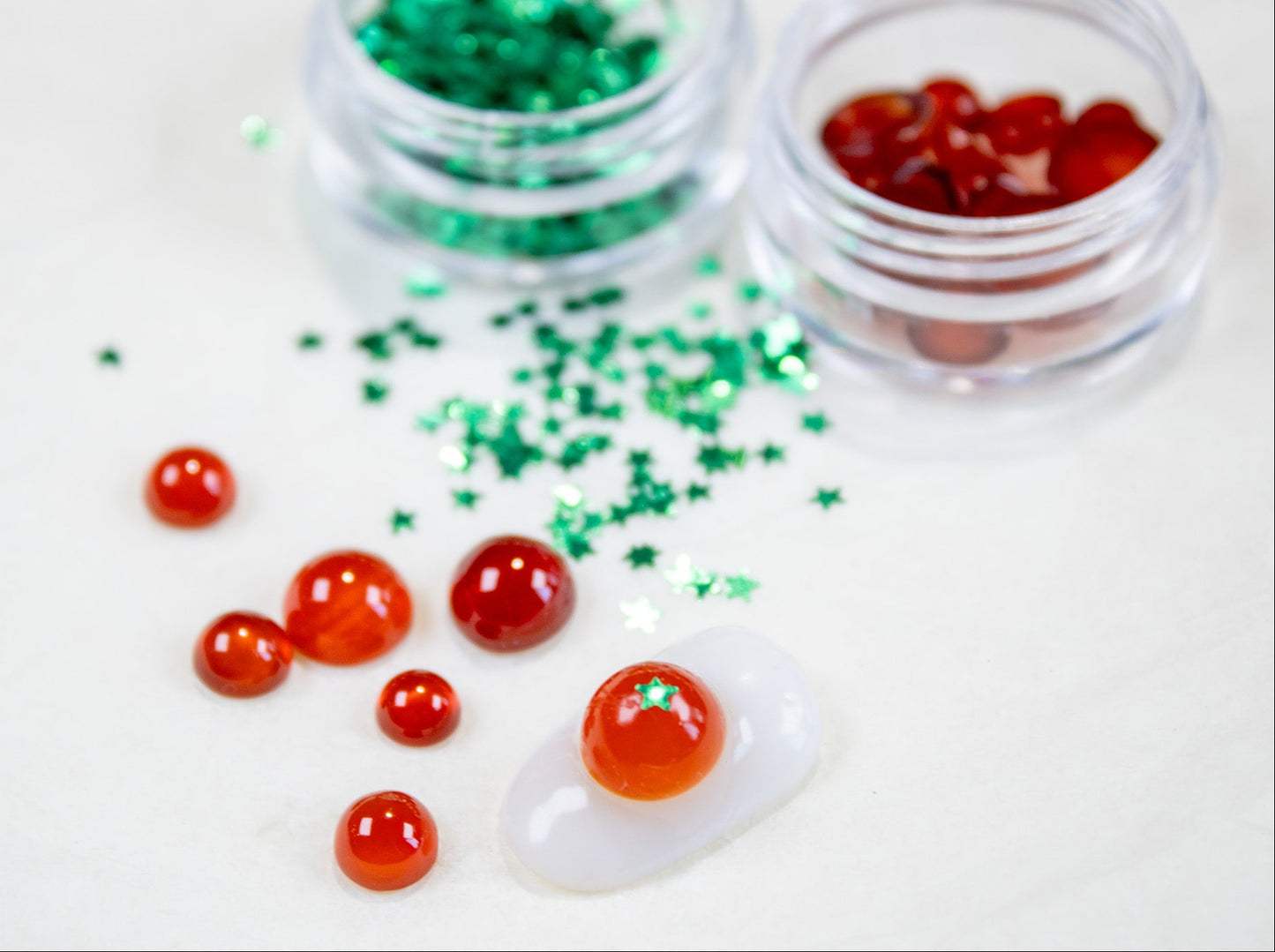 Juicy Tomato Nail Charm Set